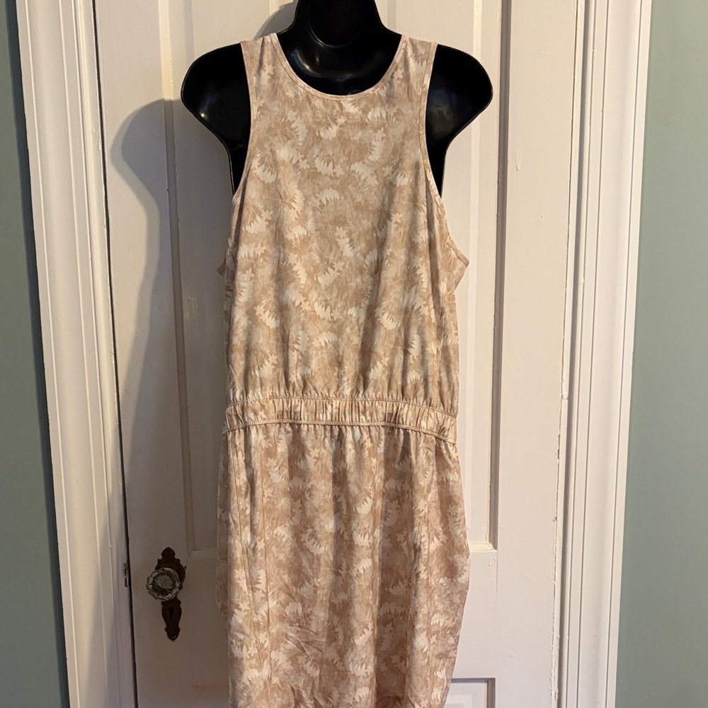 Avalanche Beige Patterned Athletic Mini Dress - image 4